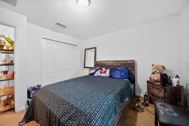 619 PINKNEY STREET, Eustis, FL 32726