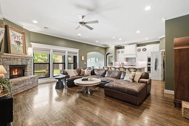 12045 S 68th East Avenue, Bixby, OK 74008