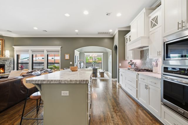 12045 S 68th East Avenue, Bixby, OK 74008