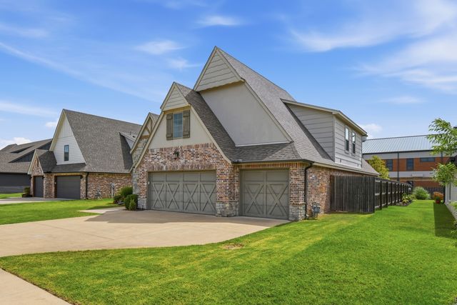 12045 S 68th East Avenue, Bixby, OK 74008