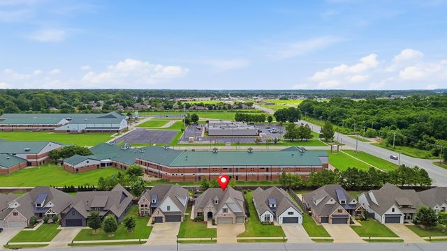 12045 S 68th East Avenue, Bixby, OK 74008