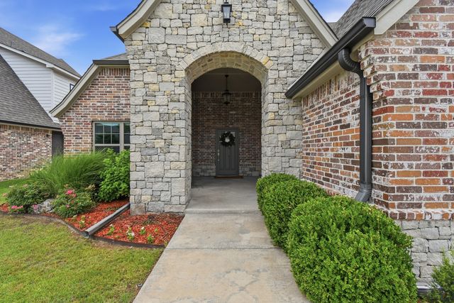 12045 S 68th East Avenue, Bixby, OK 74008