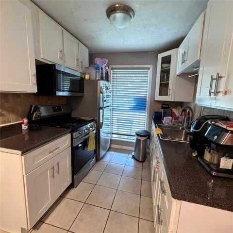 16911 Argyle Road, Houston, TX 77049
