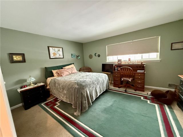 107 Holiday Harbour, Canandaigua City, NY 14424