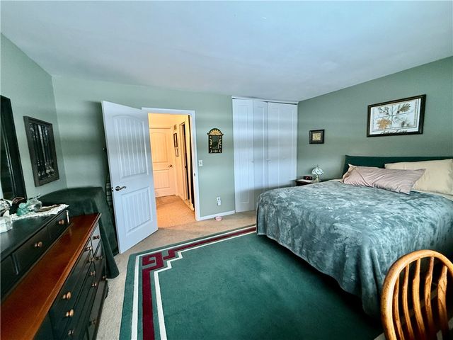 107 Holiday Harbour, Canandaigua City, NY 14424