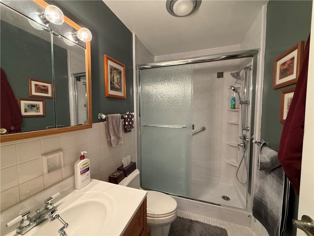 107 Holiday Harbour, Canandaigua City, NY 14424