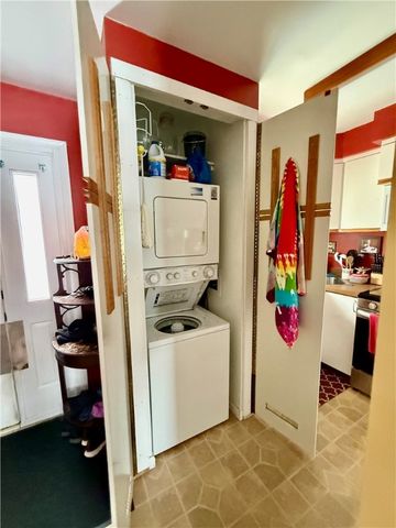 107 Holiday Harbour, Canandaigua City, NY 14424