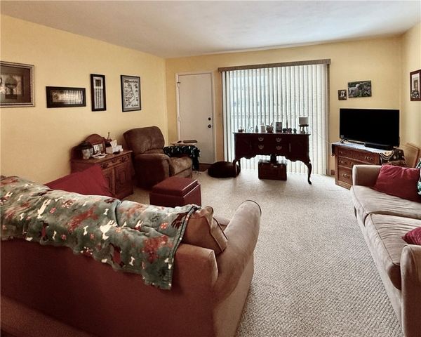 107 Holiday Harbour, Canandaigua City, NY 14424