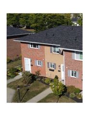 107 Holiday Harbour, Canandaigua City, NY 14424