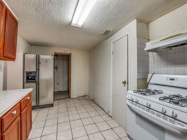 4942 Terry Street, Dallas, TX 75223