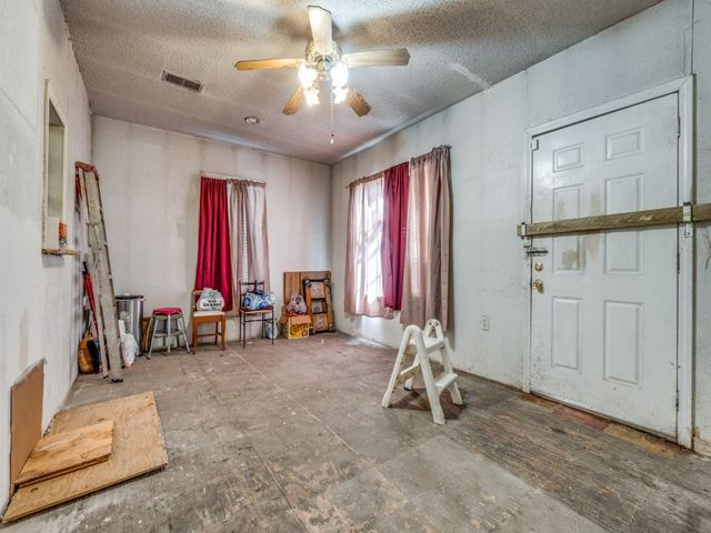 4942 Terry Street, Dallas, TX 75223