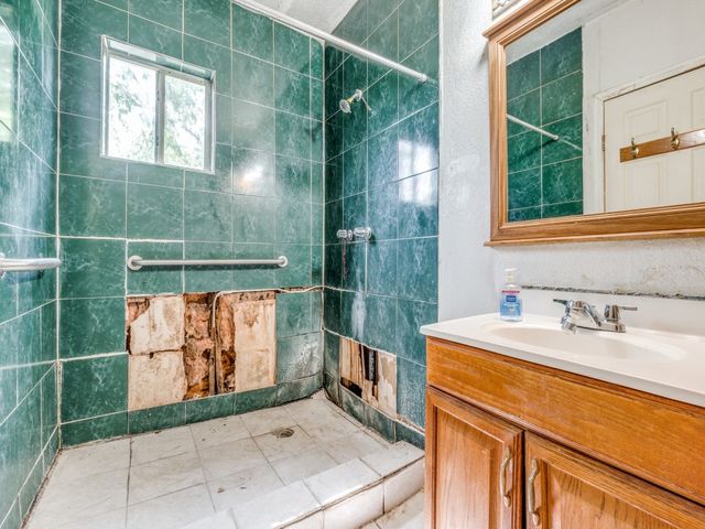 4942 Terry Street, Dallas, TX 75223