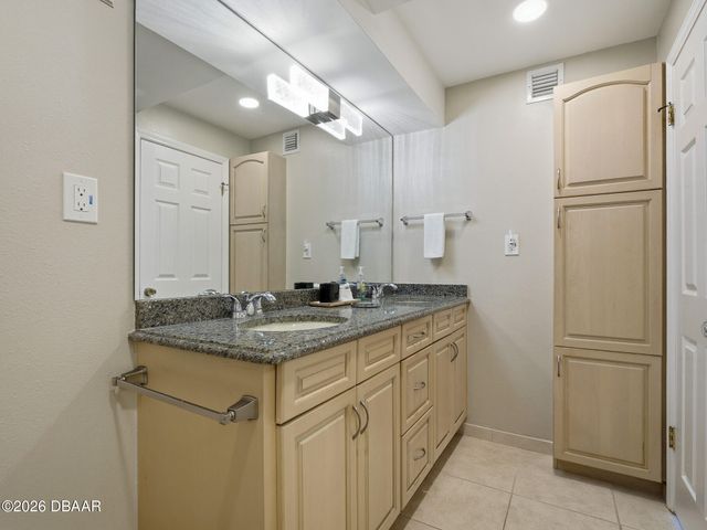 5207 S Atlantic Ave Apt 426, New Smyrna Beach, FL 32169