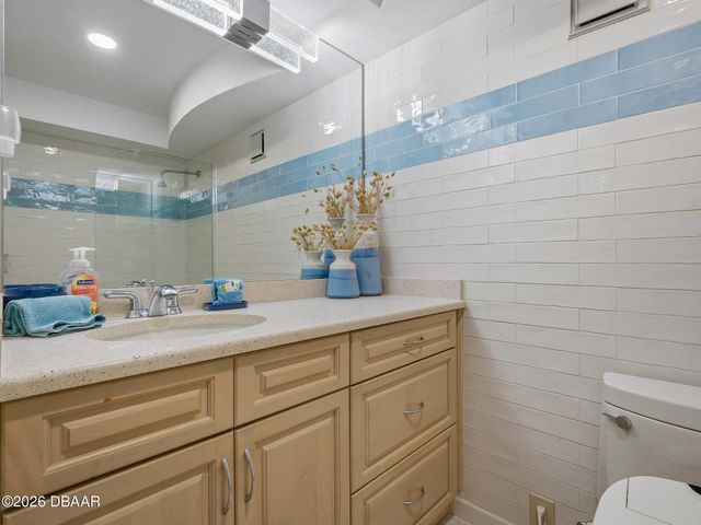 5207 S Atlantic Ave Apt 426, New Smyrna Beach, FL 32169