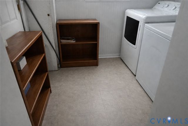 8517 Mark Lawn Dr, Richmond, VA 23229