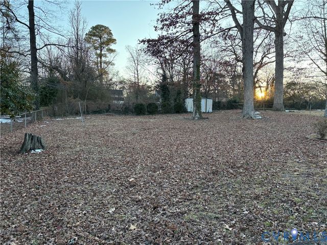 8517 Mark Lawn Dr, Richmond, VA 23229