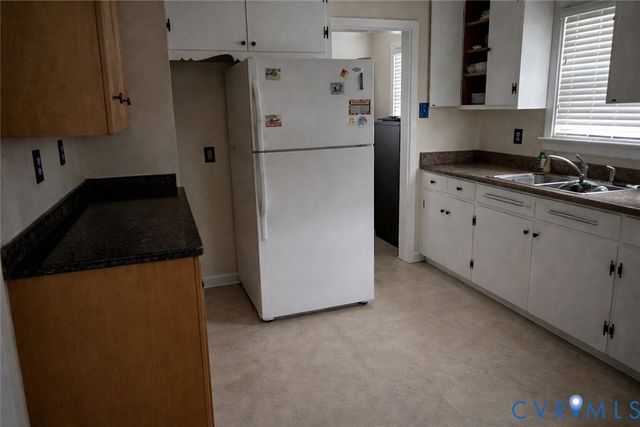 8517 Mark Lawn Dr, Richmond, VA 23229