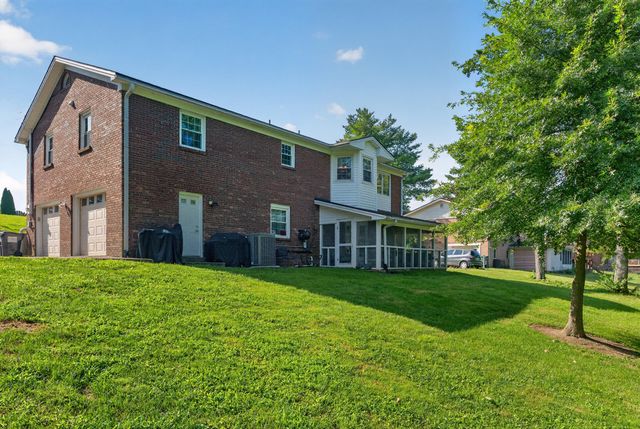 103 Pleasant Ridge Drive, Richmond, KY 40475