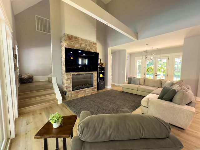 86 Lawrence Rd 207, Imboden, AR 72434