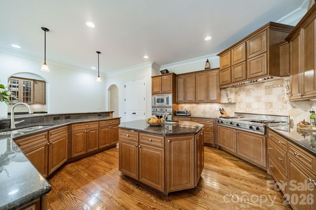 602 Beauhaven Lane, Waxhaw, NC 28173