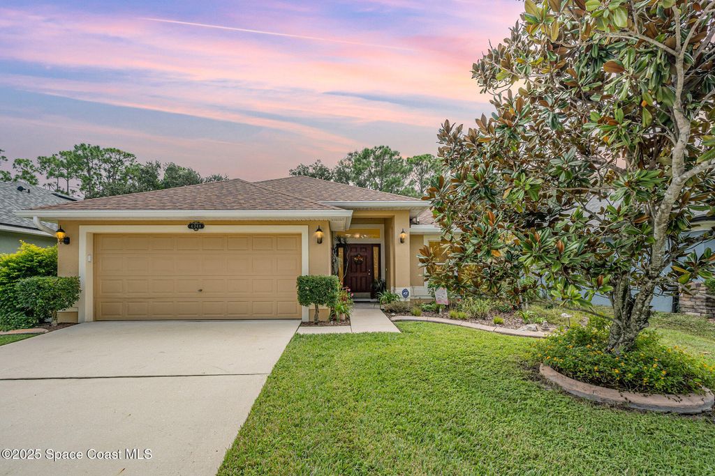 4348 Palladian Way W, Melbourne, FL 32904