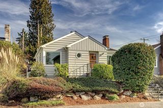 8004 22nd Avenue NW, Seattle, WA 98117