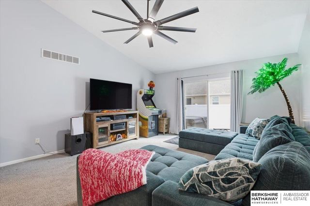 7901 S 24th Street, Bellevue, NE 68147