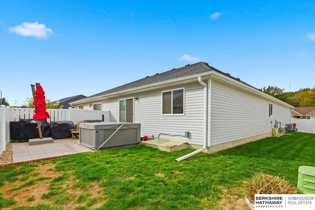 7901 S 24th Street, Bellevue, NE 68147