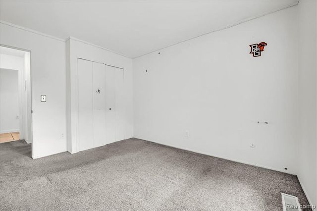 13900 Camelot Drive 84, Sterling Heights, MI 48312