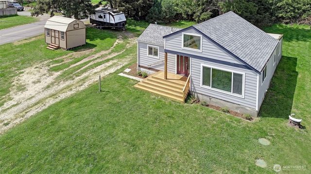 1320 Swantown Road, Oak Harbor, WA 98277
