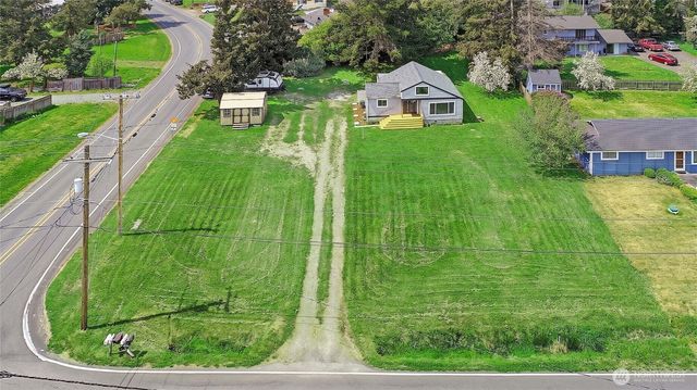 1320 Swantown Road, Oak Harbor, WA 98277