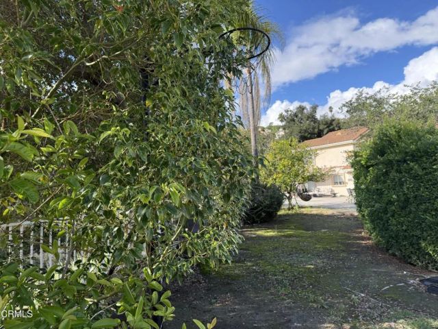 833 Calle La Primavera, Glendale, CA 91208