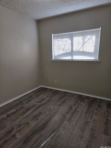 10807 Green Brook, San Antonio, TX 78223