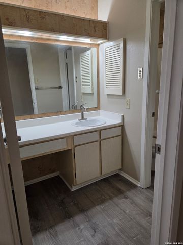 10807 Green Brook, San Antonio, TX 78223