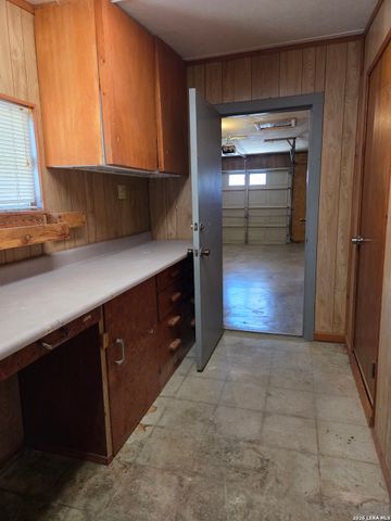 10807 Green Brook, San Antonio, TX 78223