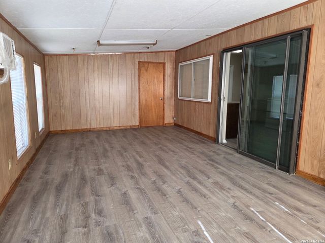 10807 Green Brook, San Antonio, TX 78223