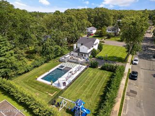 8 Heath Street, Eatontown, NJ 07724