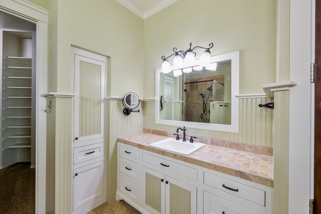 1034 Saint Thomas Court, Rockwall, TX 75087