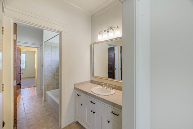 1034 Saint Thomas Court, Rockwall, TX 75087