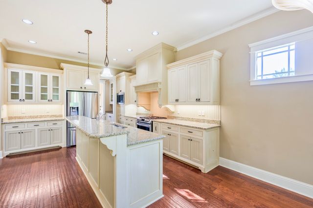 1034 Saint Thomas Court, Rockwall, TX 75087