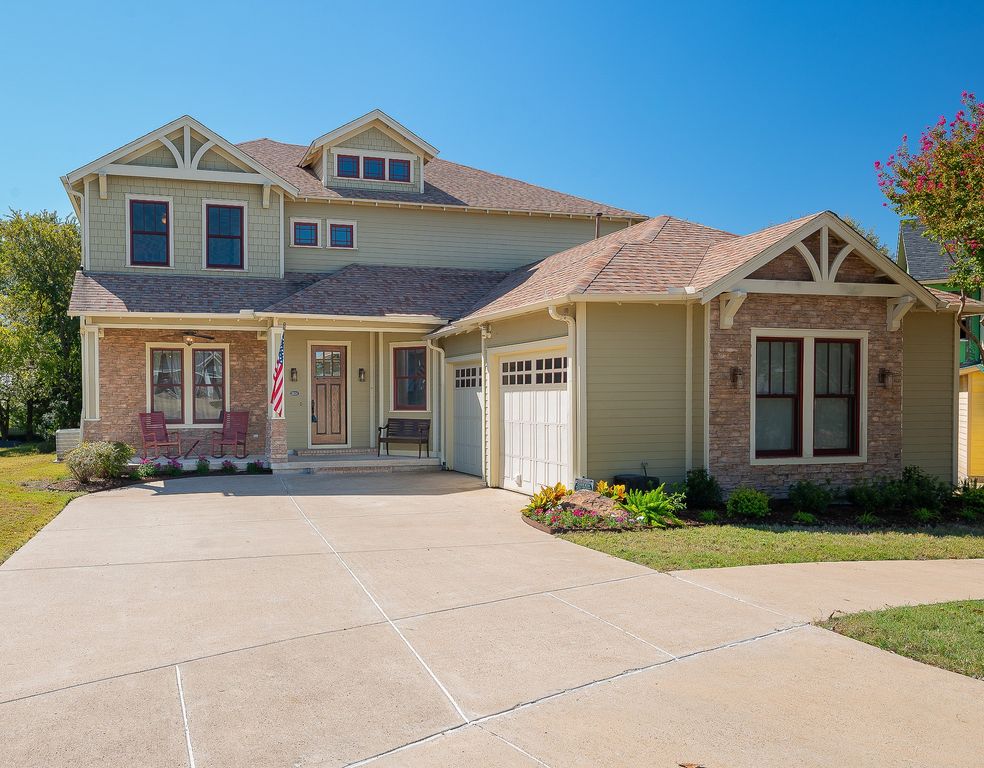1034 Saint Thomas Court, Rockwall, TX 75087