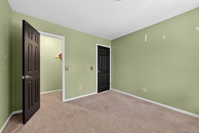 276 Temple Hill Road 2604, New Windsor, NY 12553