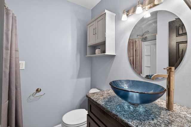 276 Temple Hill Road 2604, New Windsor, NY 12553