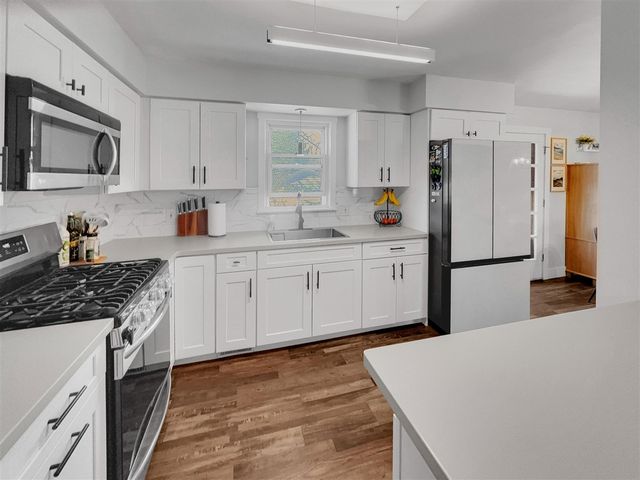4451 Bonanza Drive, Grand Rapids, MI 49525
