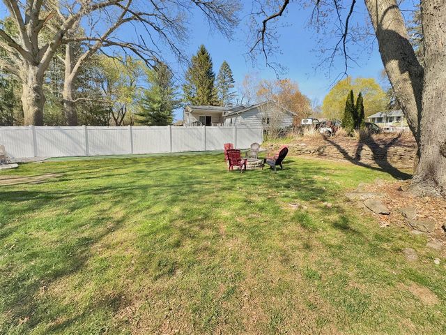 4451 Bonanza Drive, Grand Rapids, MI 49525