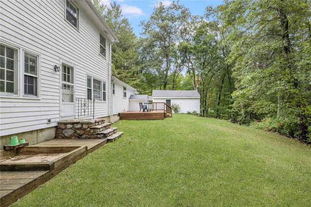 15 Williams Road, Smithfield, RI 02917