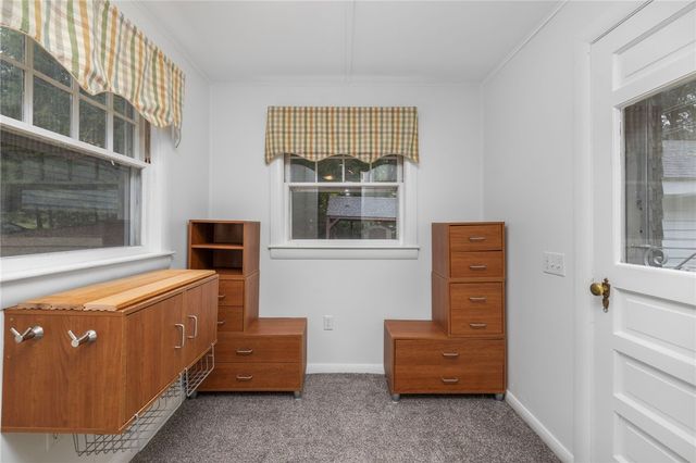 15 Williams Road, Smithfield, RI 02917