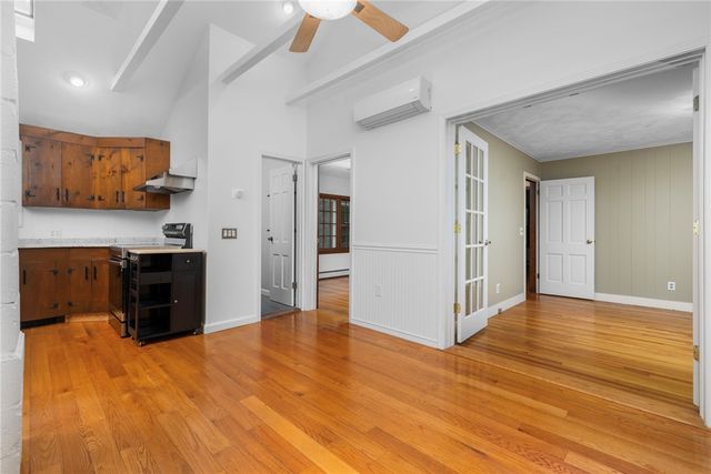 15 Williams Road, Smithfield, RI 02917