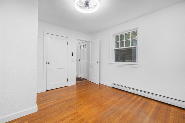15 Williams Road, Smithfield, RI 02917