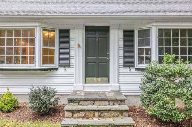 15 Williams Road, Smithfield, RI 02917